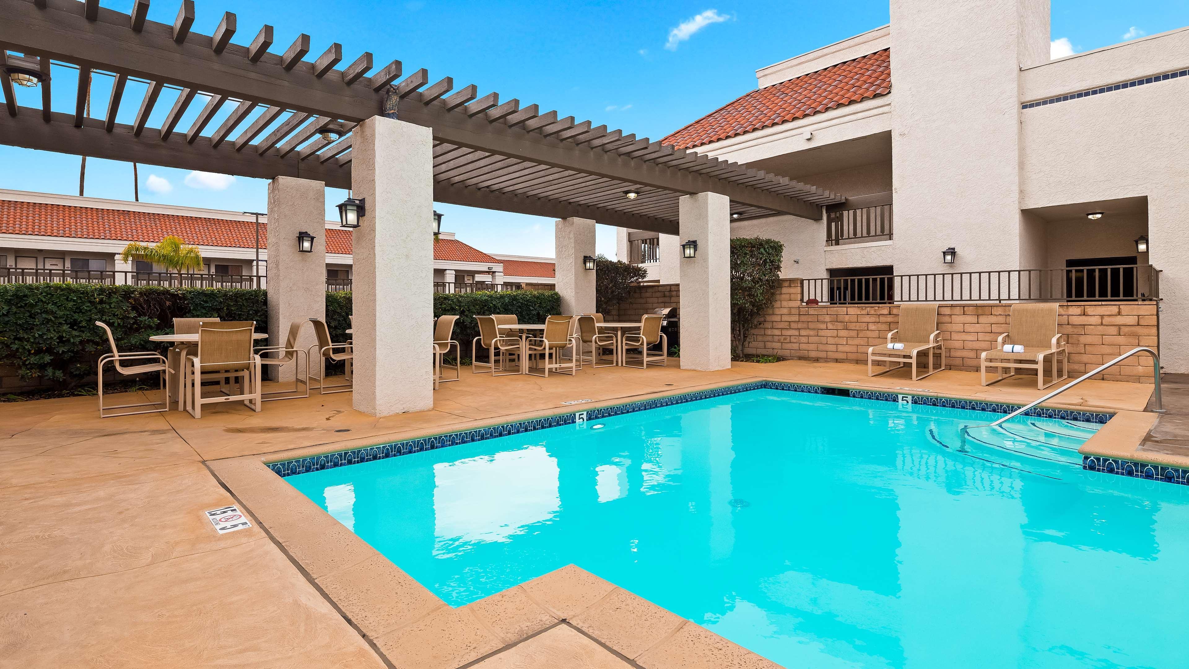 Best Western Plus Big America Santa Maria  Exterior photo