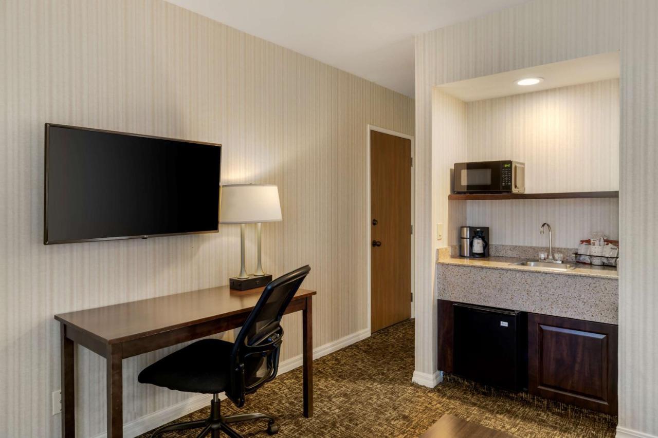 Best Western Plus Big America Santa Maria  Exterior photo