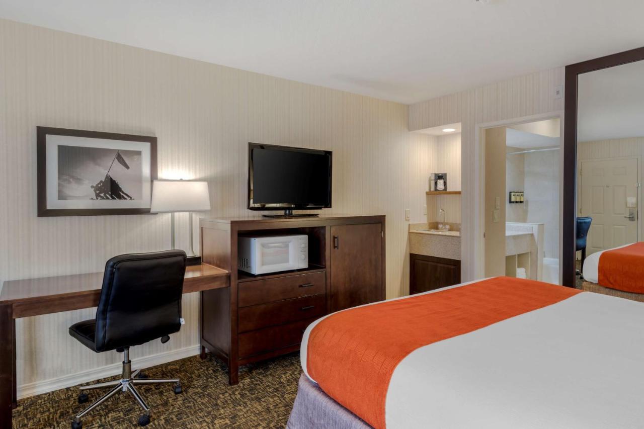 Best Western Plus Big America Santa Maria  Exterior photo