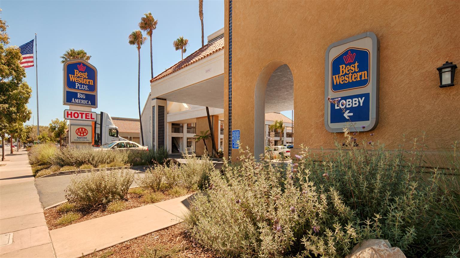 Best Western Plus Big America Santa Maria  Exterior photo