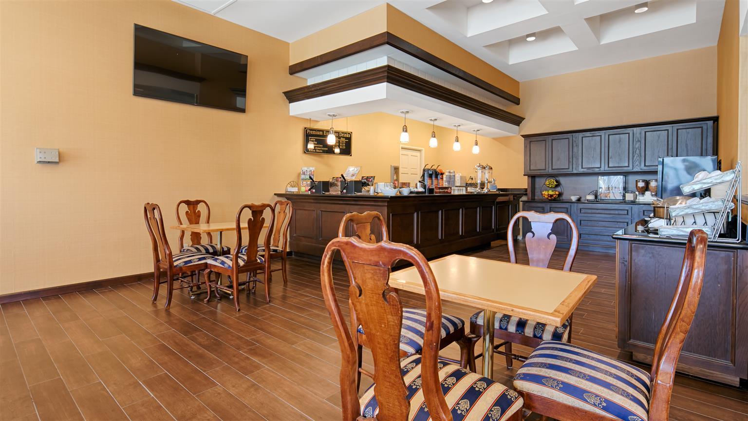 Best Western Plus Big America Santa Maria  Exterior photo