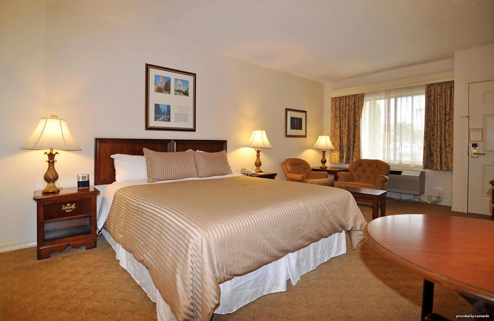Best Western Plus Big America Santa Maria  Exterior photo