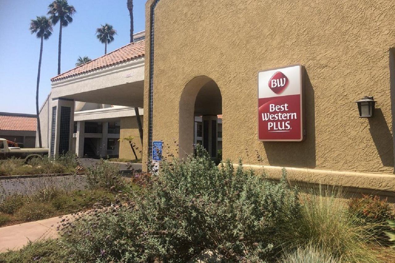Best Western Plus Big America Santa Maria  Exterior photo